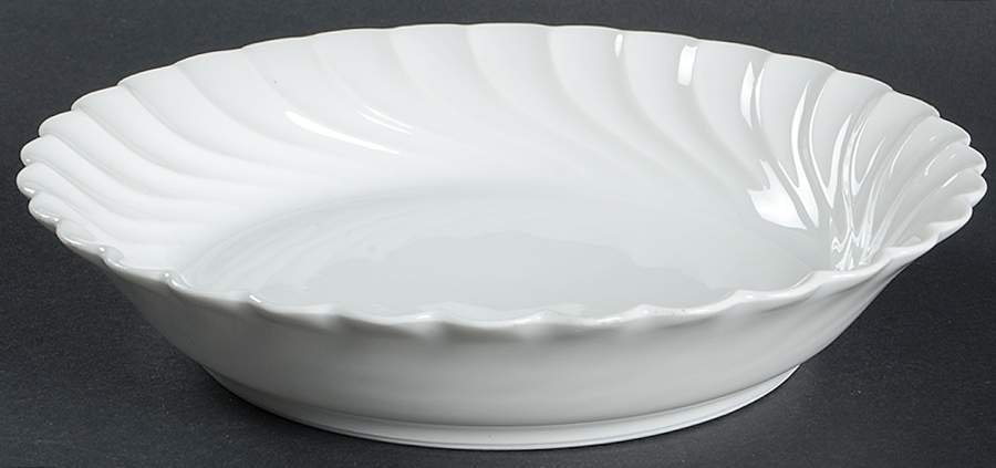 Schleiger 413 (Older, Pre 1950) Coupe Soup Bowl by Haviland-1