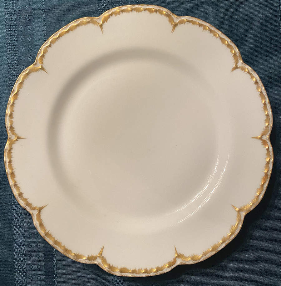 Schleiger 418 Dinner Plate by Haviland-1