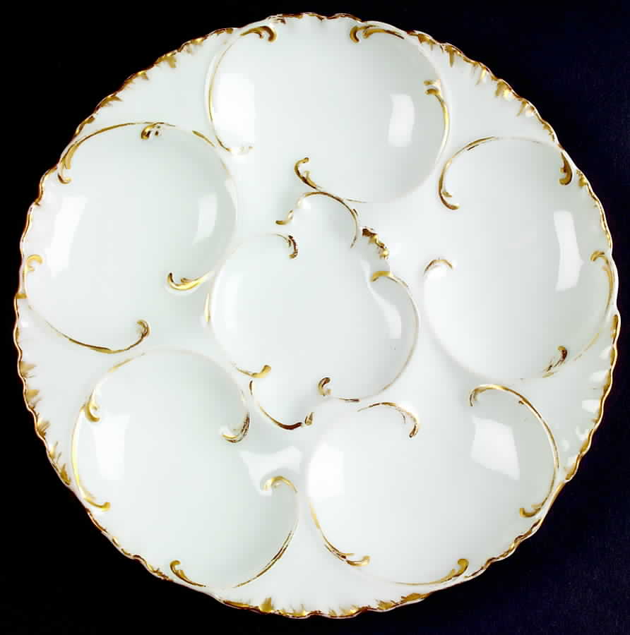Schleiger 422 Oyster Plate by Haviland-1