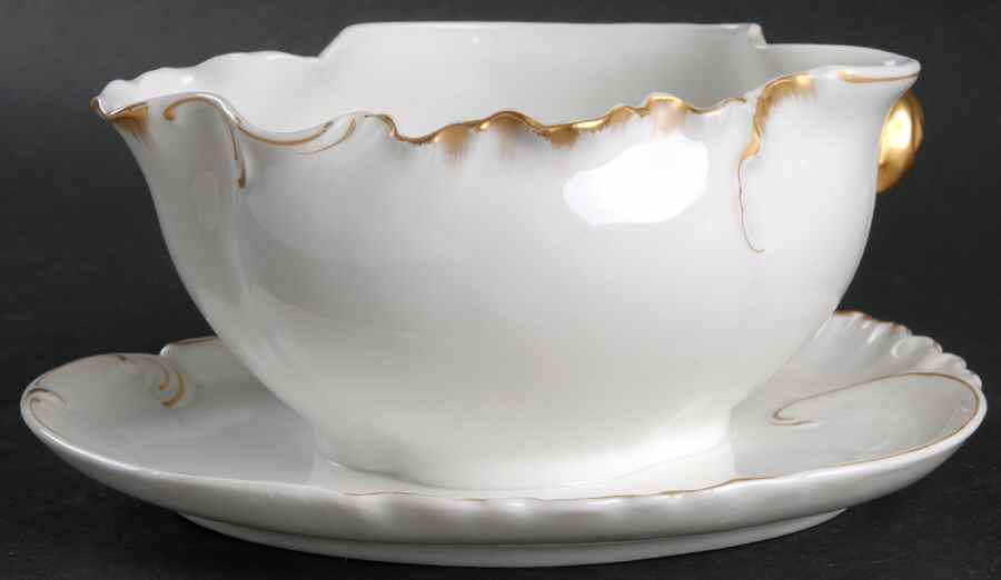 Schleiger 422 Gravy Boat with Attached Underplate by Haviland-1