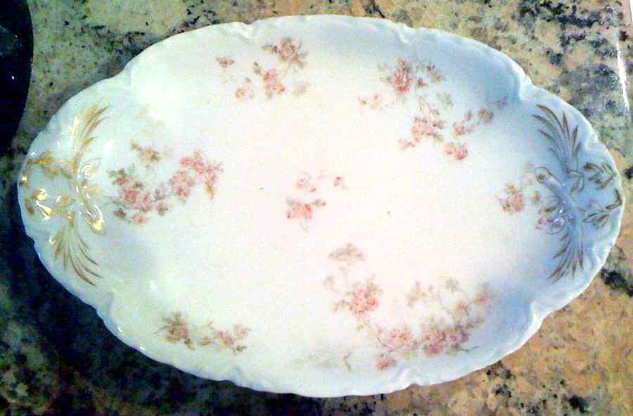 Schleiger 42A 9" Oval Vegetable Bowl by Haviland-1