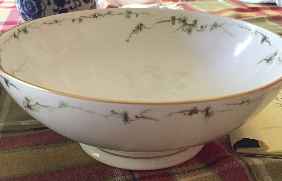 Schleiger 432 9" Salad Serving Bowl by Haviland-1