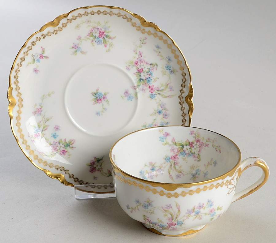 Schleiger 434E Flat Cup & Saucer Set by Haviland-1