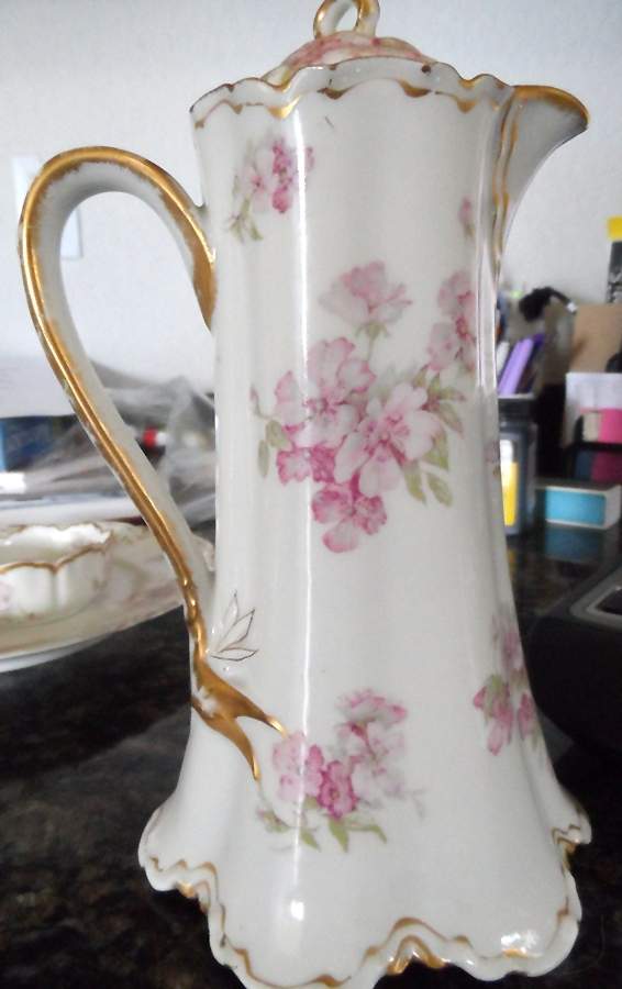 Schleiger 442A Chocolate Pot & Lid by Haviland-1