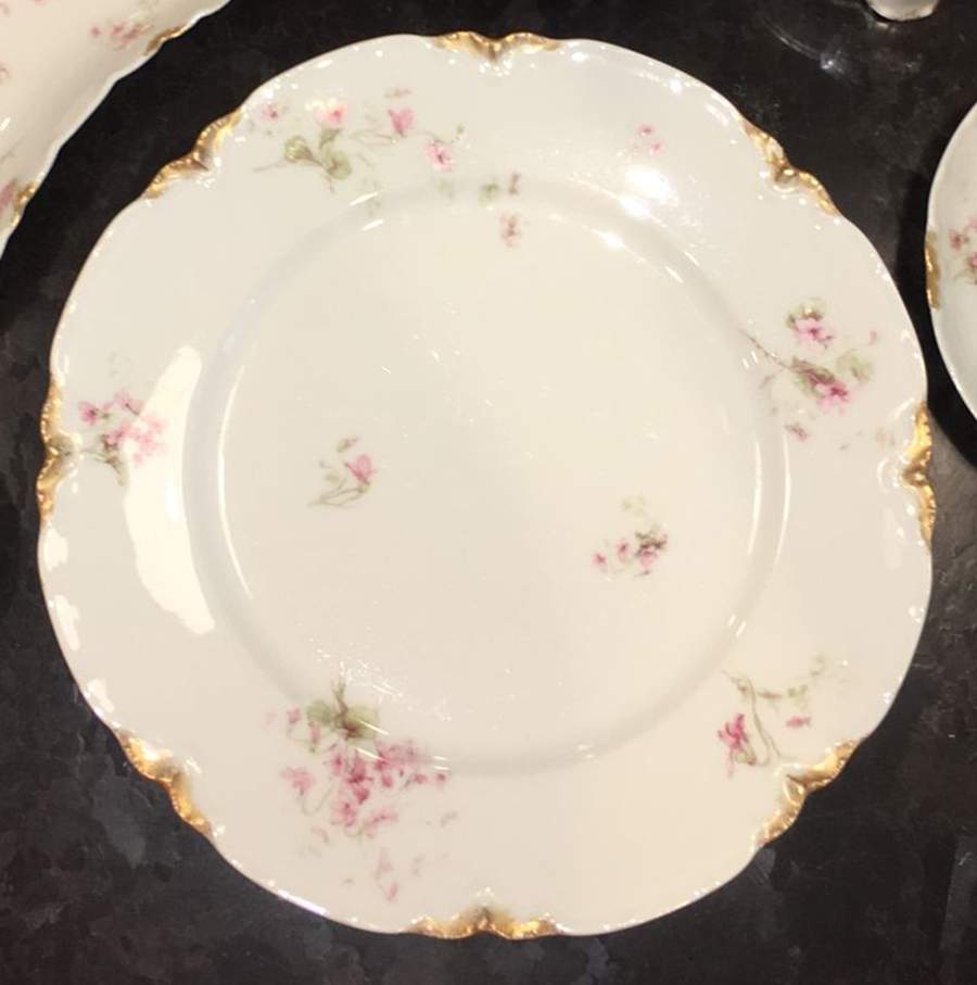 Schleiger 452f Dinner Plate by Haviland-1