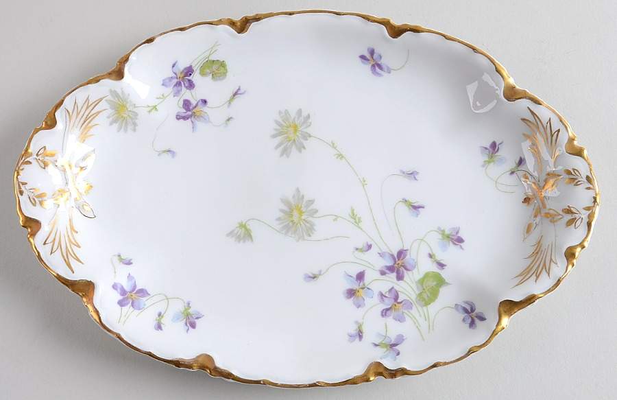 Schleiger 453 11" Oval Serving Platter by Haviland-1