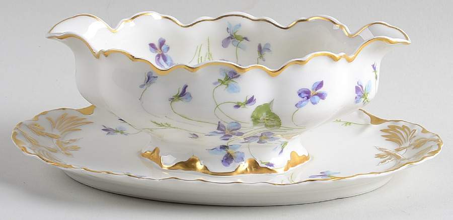Schleiger 453 Gravy Boat with Attached Underplate by Haviland-1