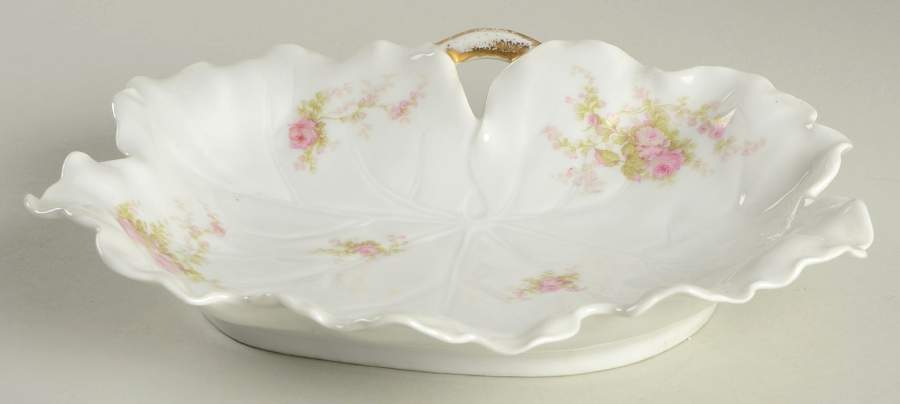 Schleiger 456 9" Leaf Dish by Haviland-1