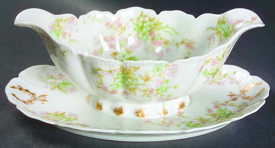 Schleiger 45A Gravy Boat with Attached Underplate by Haviland-1