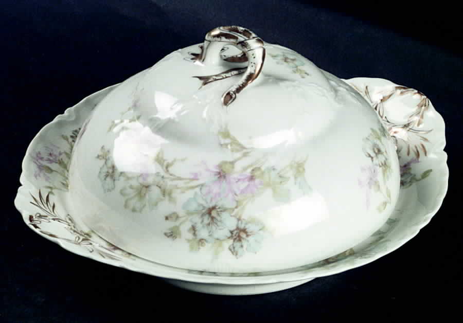 Schleiger 46 Round Covered Butter by Haviland-1