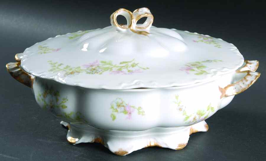 Schleiger 46 Round Covered Vegetable by Haviland-1