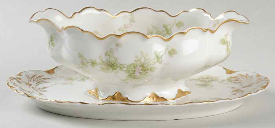 Schleiger 460G Gravy Boat with Attached Underplate by Haviland-1