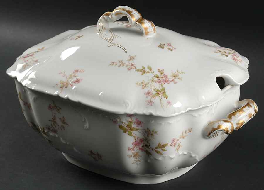 Schleiger 464 Tureen &  Lid by Haviland-1