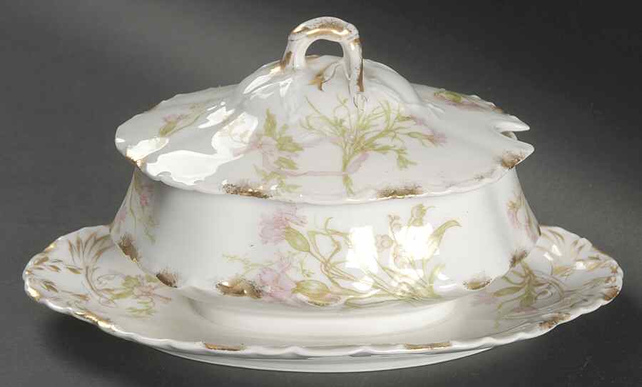 Schleiger 472e Gravy Boat w/Attached Underplate & Lid by Haviland-1