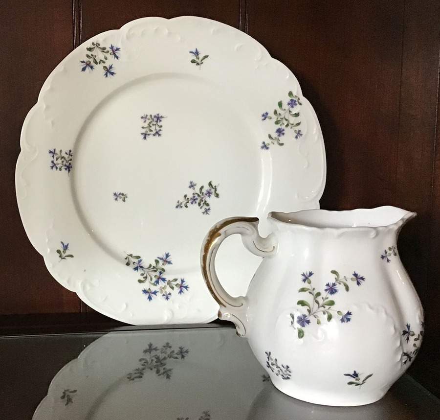 Schleiger 477 Dinner Plate by Haviland-1