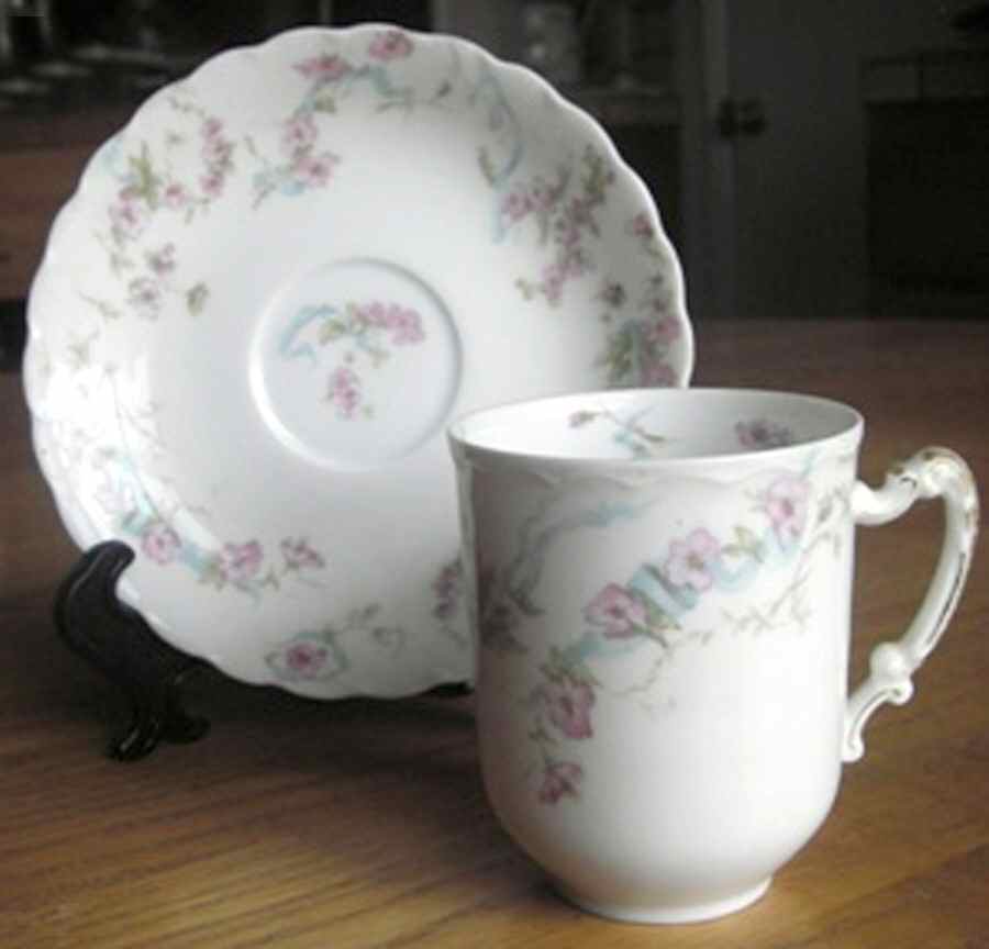 Schleiger 481F Chocolate Cup & Saucer Set by Haviland-1