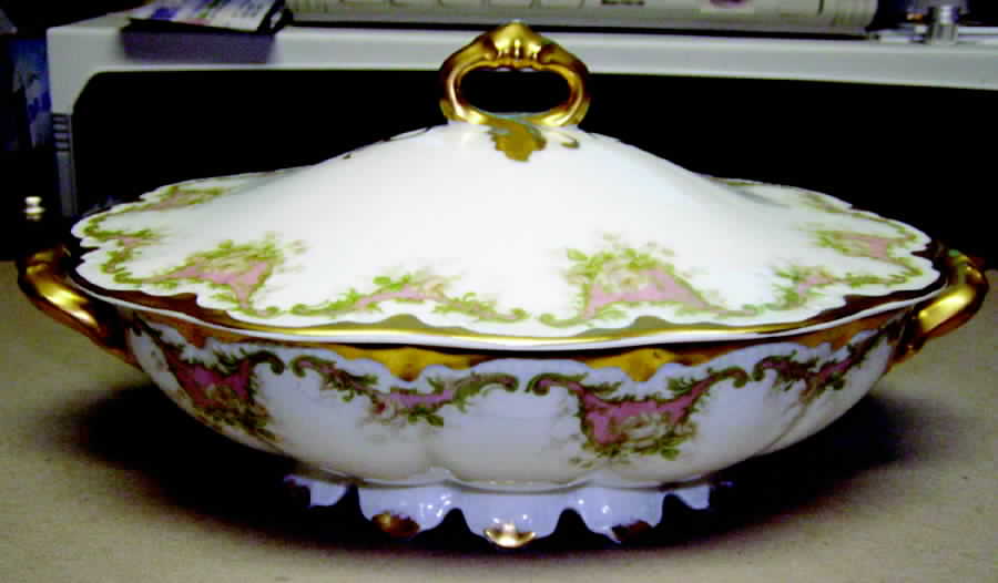 Schleiger 484 Round Covered Vegetable by Haviland-1