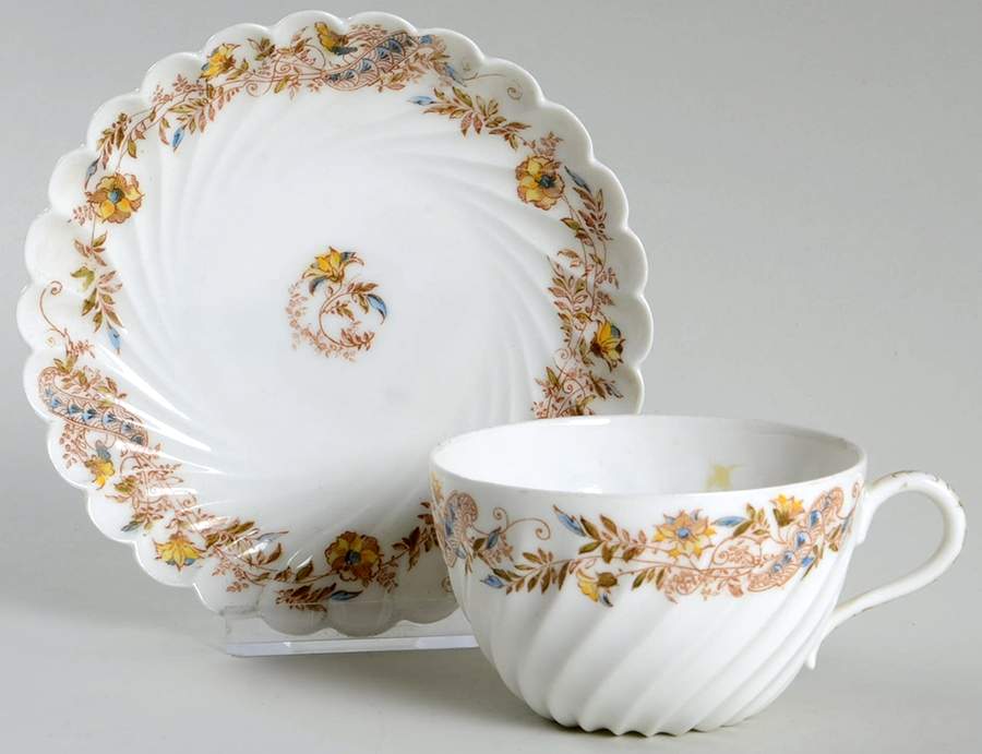 Schleiger 486a Flat Cup & Saucer Set by Haviland-1