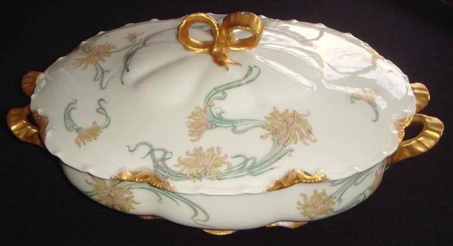 Schleiger 492 Oval Covered Vegetable by Haviland-1