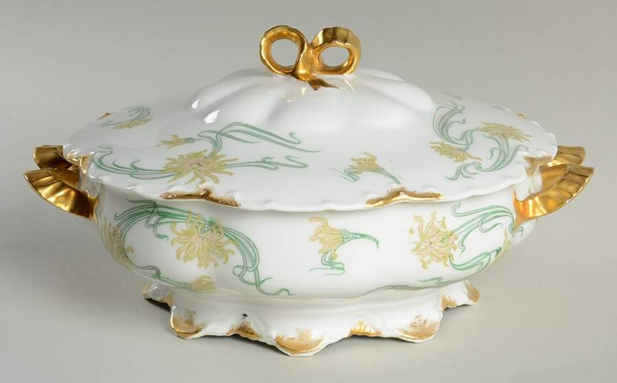 Schleiger 492 Round Covered Vegetable by Haviland-1