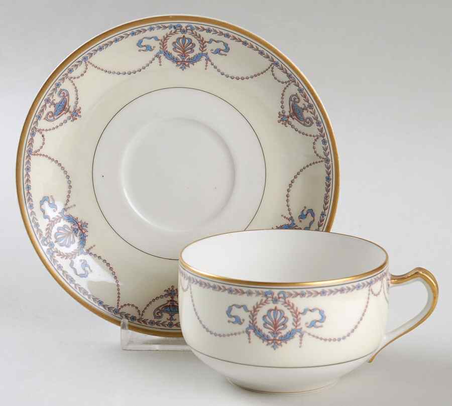 Schleiger 510D Flat Cup & Saucer Set by Haviland-1