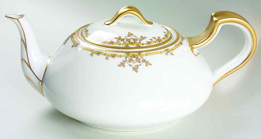 Schleiger 513 Teapot & Lid by Haviland-1