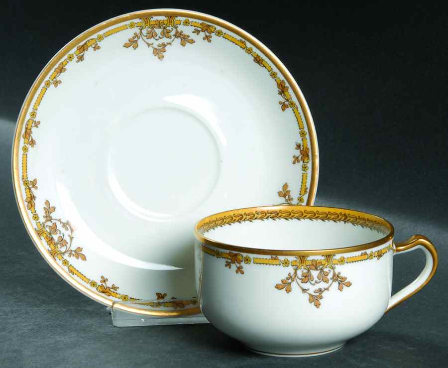 Schleiger 513 Flat Cup & Saucer Set by Haviland-1
