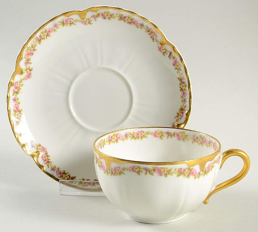 Schleiger 524A Flat Cup & Saucer Set by Haviland-1
