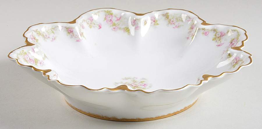 Schleiger 525 9" Salad Serving Bowl by Haviland-1