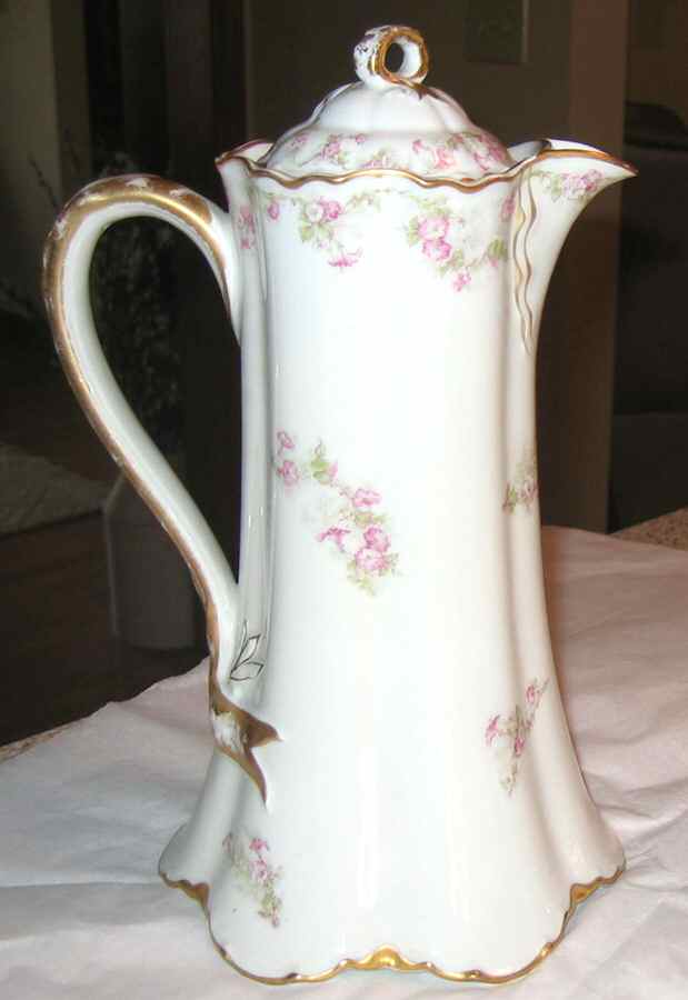 Schleiger 525 Chocolate Pot & Lid by Haviland-1