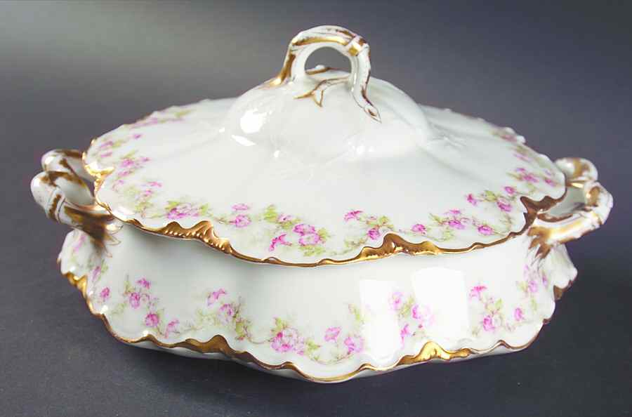 Schleiger 525 Round Covered Vegetable by Haviland-1