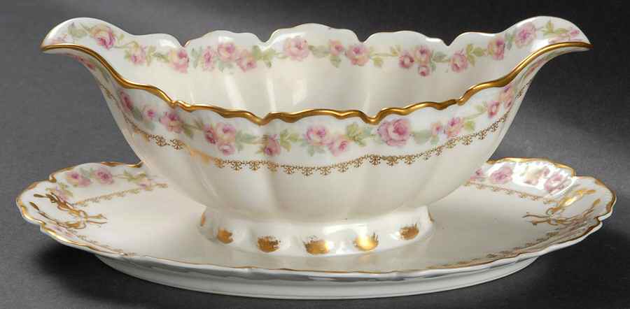 Schleiger 526 Gravy Boat with Attached Underplate by Haviland-1