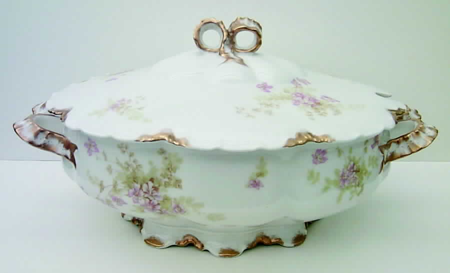 Schleiger 52D Tureen &  Lid by Haviland-1