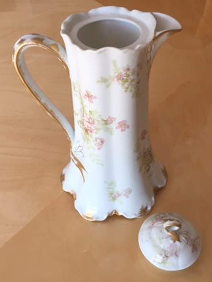 Schleiger 52D Chocolate Pot & Lid by Haviland-1