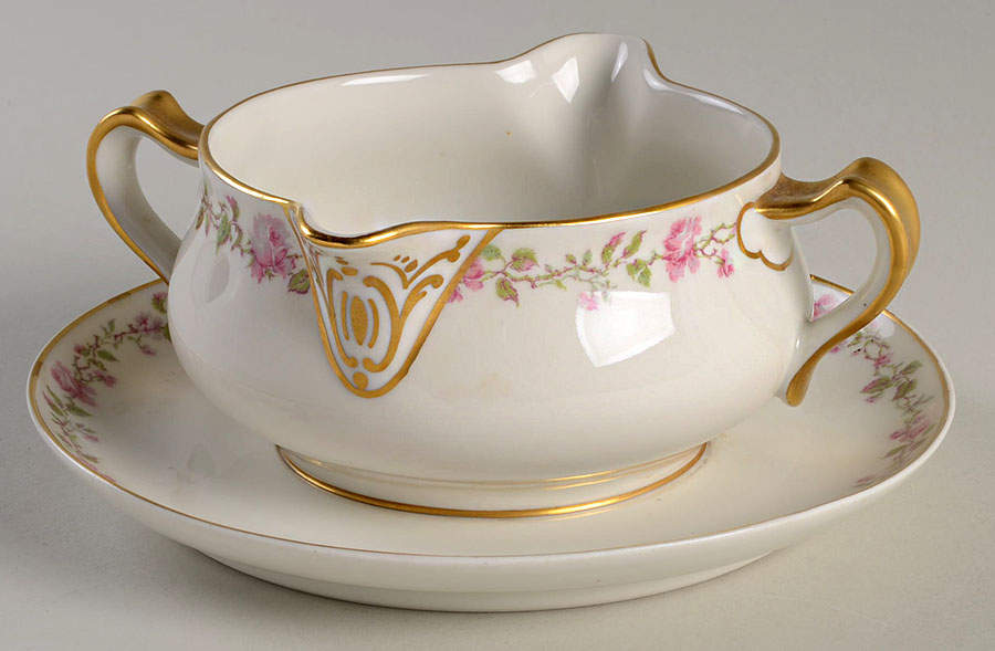 Schleiger 542 Gravy Boat with Attached Underplate by Haviland-1