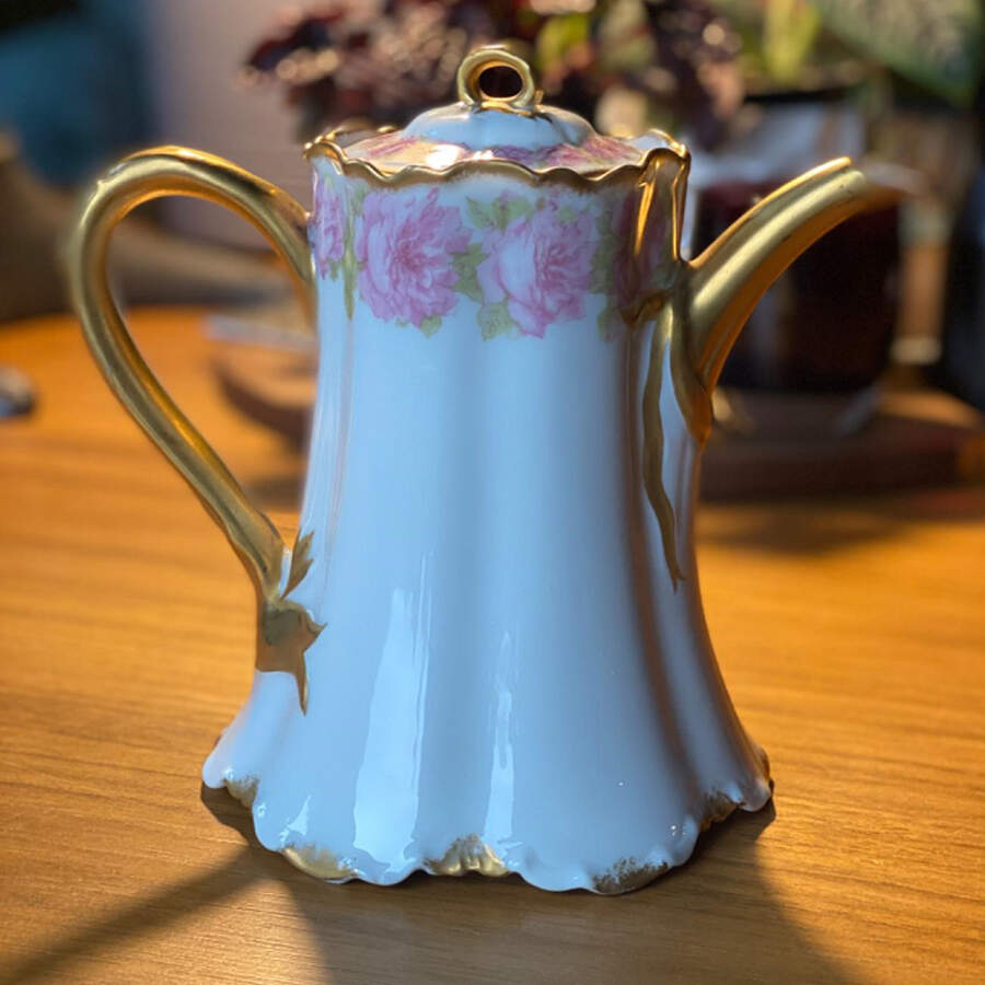 Schleiger 55F Teapot & Lid by Haviland-1