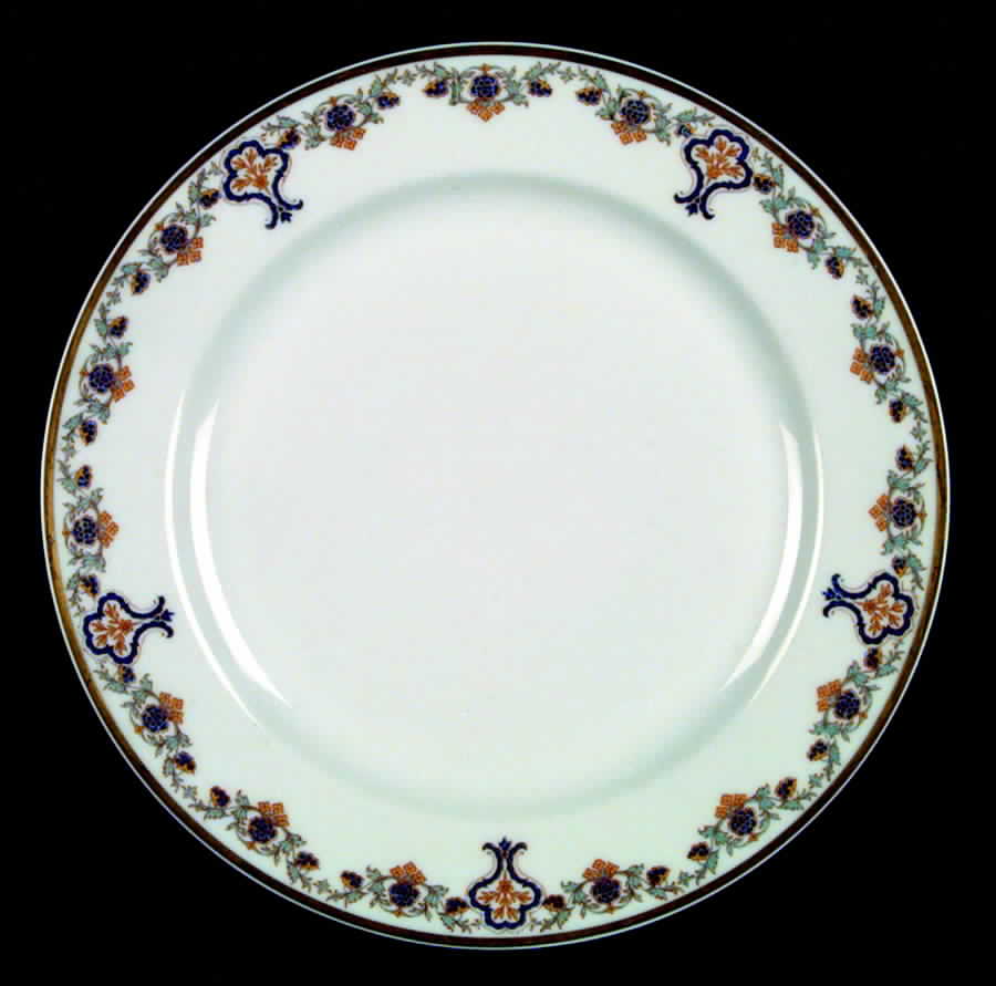 Schleiger 561 Dinner Plate by Haviland-1