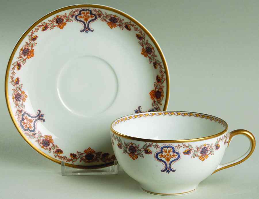 Schleiger 561 Oversized Cup & Saucer Set by Haviland-1