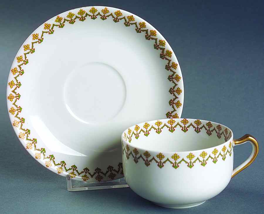 Schleiger 570d Flat Cup & Saucer Set by Haviland-1