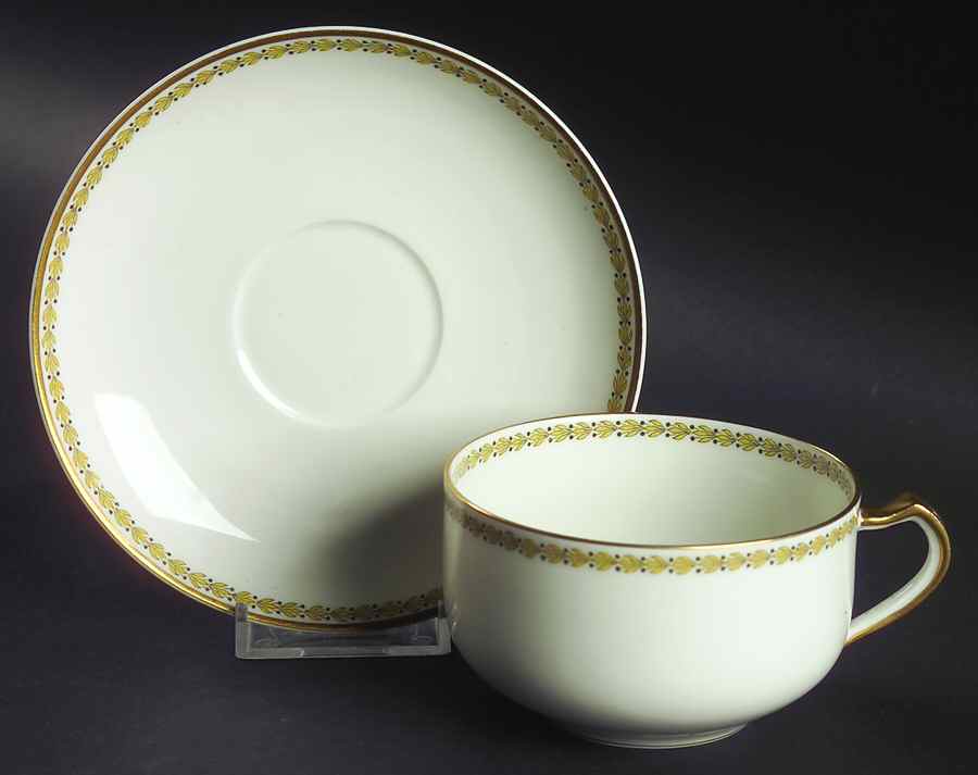 Schleiger 573 Flat Cup & Saucer Set by Haviland-1