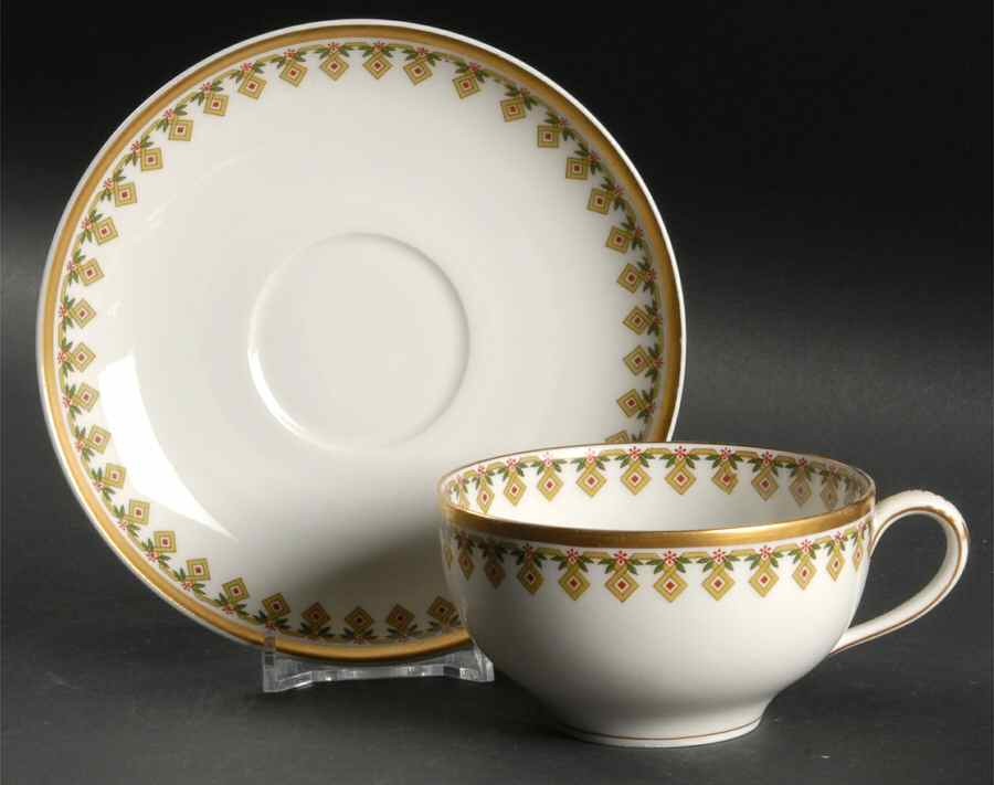 Schleiger 574 Flat Cup & Saucer Set by Haviland-1