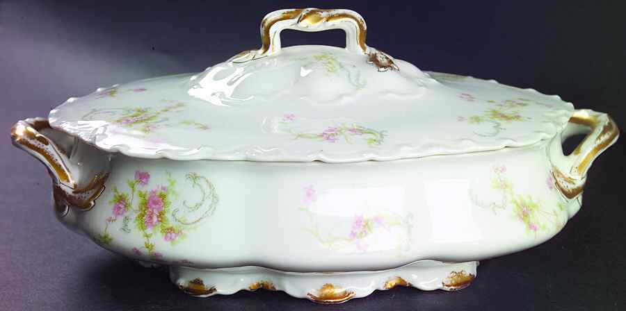 Schleiger 57A Oval Covered Vegetable by Haviland-1