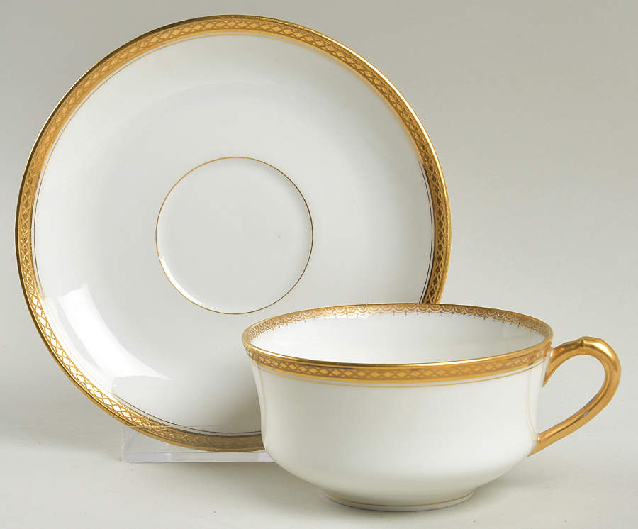 Schleiger 585a Flat Cup & Saucer Set by Haviland-1