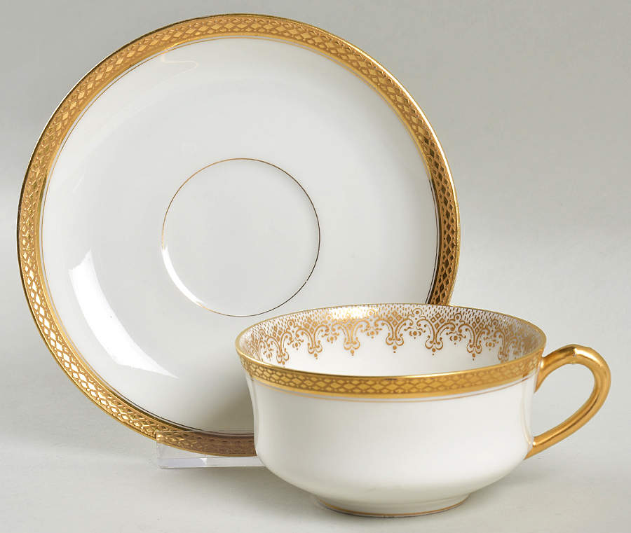 Schleiger 586 Flat Cup & Saucer Set by Haviland-1