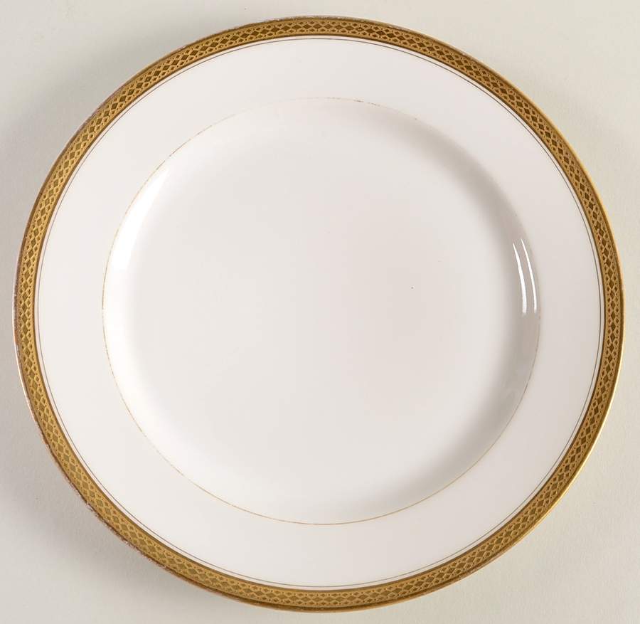 Schleiger 586 Luncheon Plate by Haviland-1