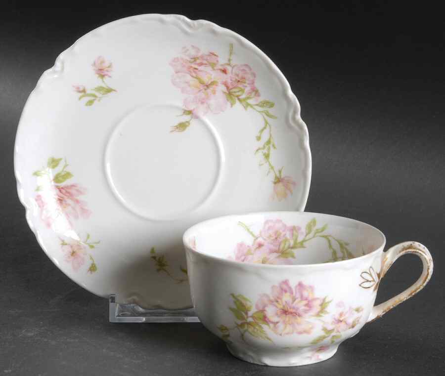Schleiger 59 Flat Cup & Saucer Set by Haviland-1