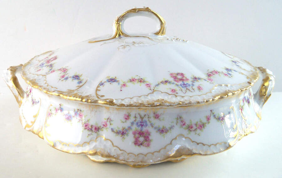 Schleiger 597 Round Covered Vegetable by Haviland-1