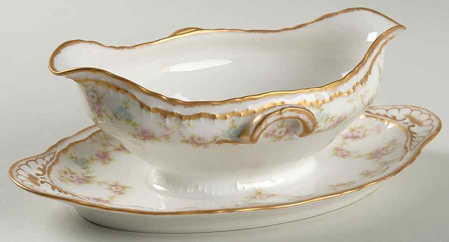 Schleiger 598 Gravy Boat with Attached Underplate by Haviland-1