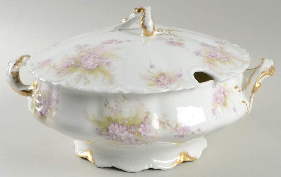Schleiger 609b Tureen &  Lid by Haviland-1