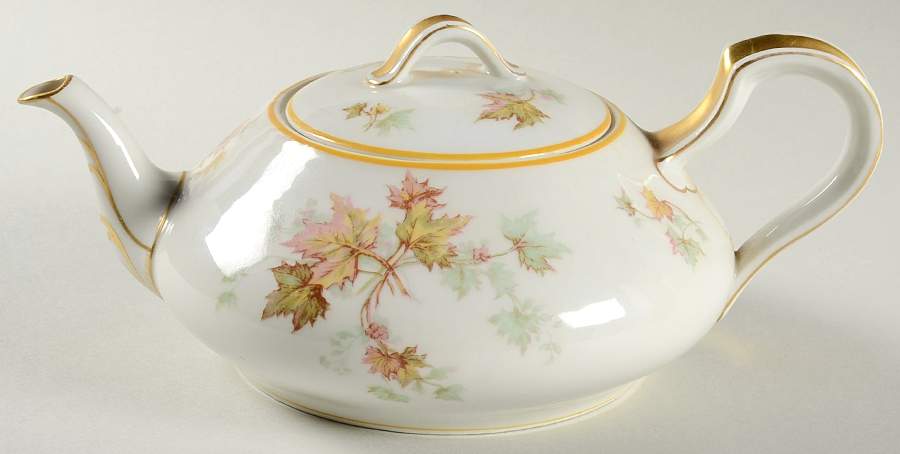 Schleiger 60B Teapot & Lid by Haviland-1